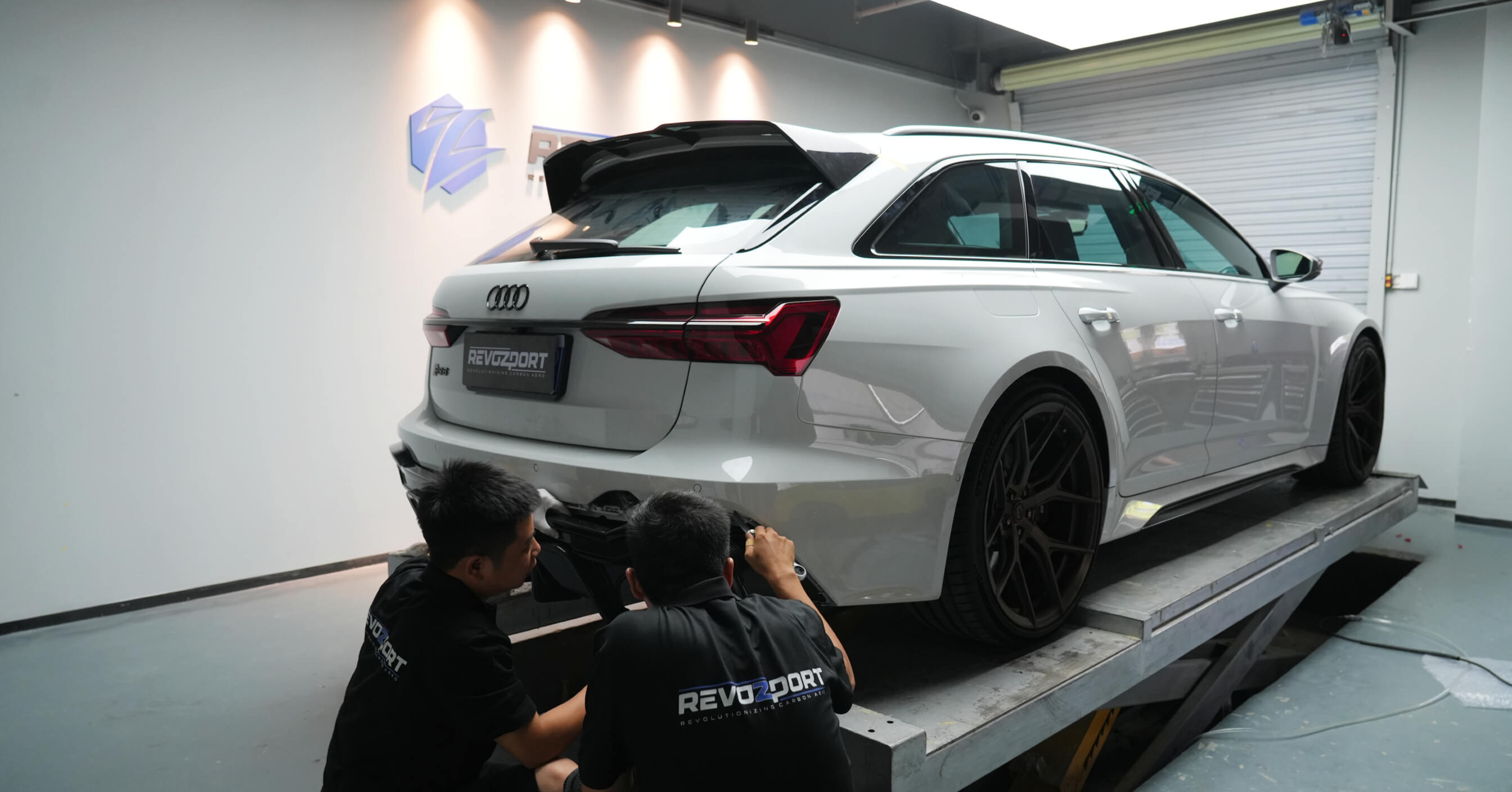 How to Install and Remove Carbon Fiber Parts – Revozport