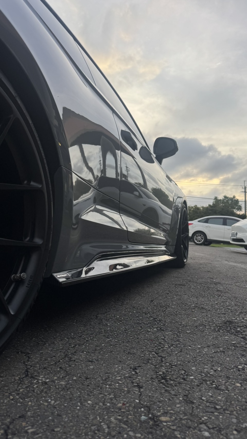 Taiwan Audi RS5 B9.5 Coupe Street Build