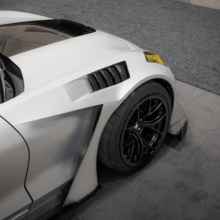 Corvette C7 front corner and installed wheel