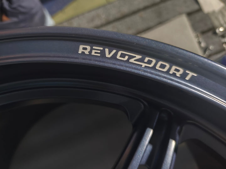 MS14R — RevoZport rim lettering