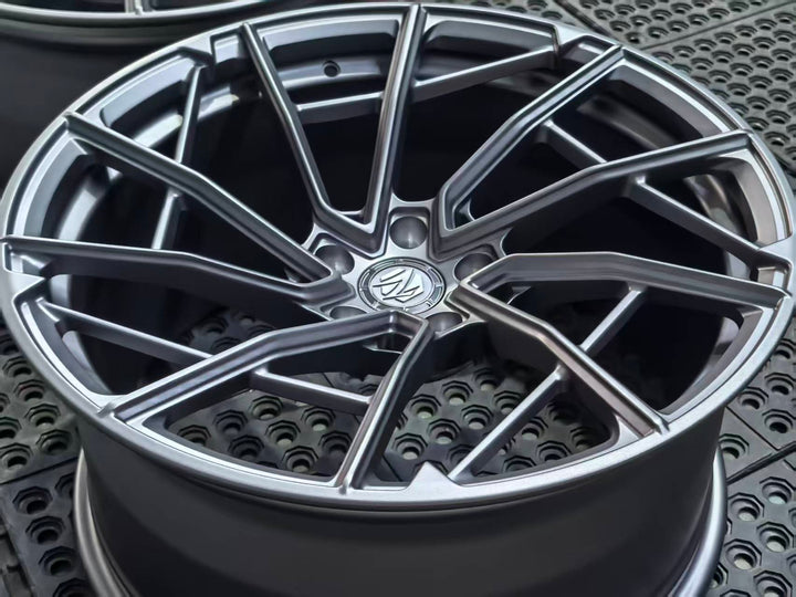 W105 — Wheel face and barrel