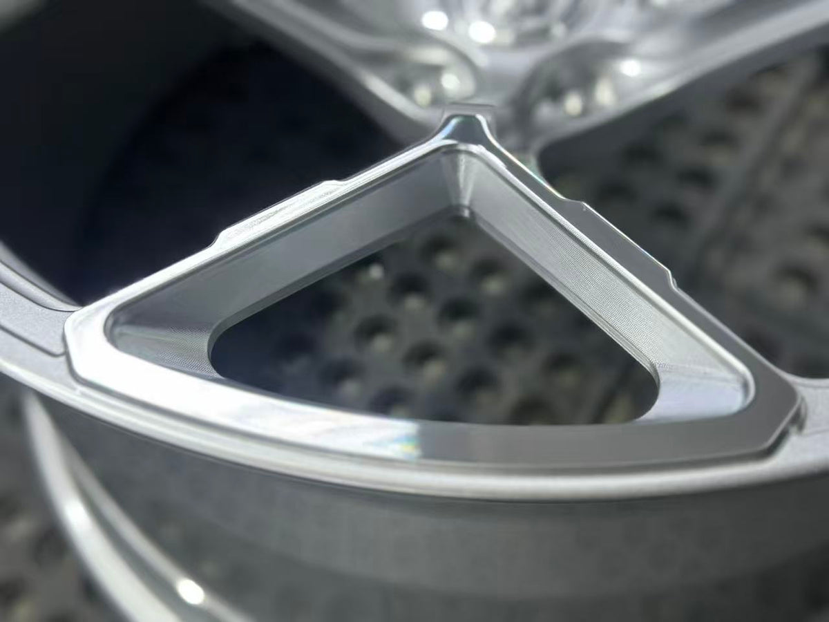 W108 Real Photos — image 2