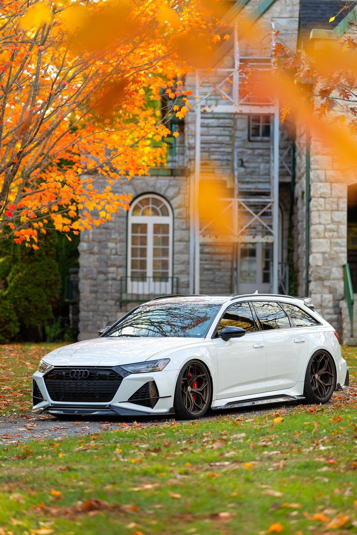 EU Audi RS6 C8 — White Street Build