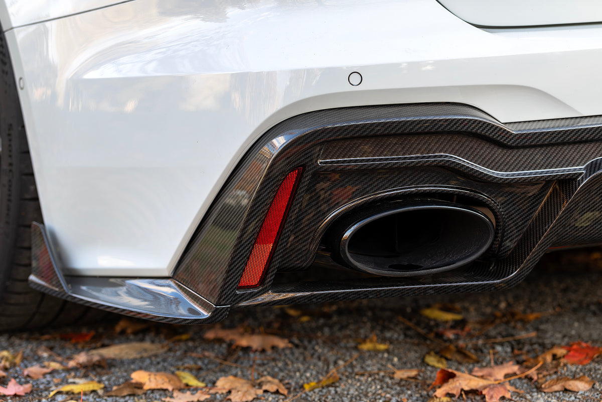 EU Audi RS6 C8 — White Street Build