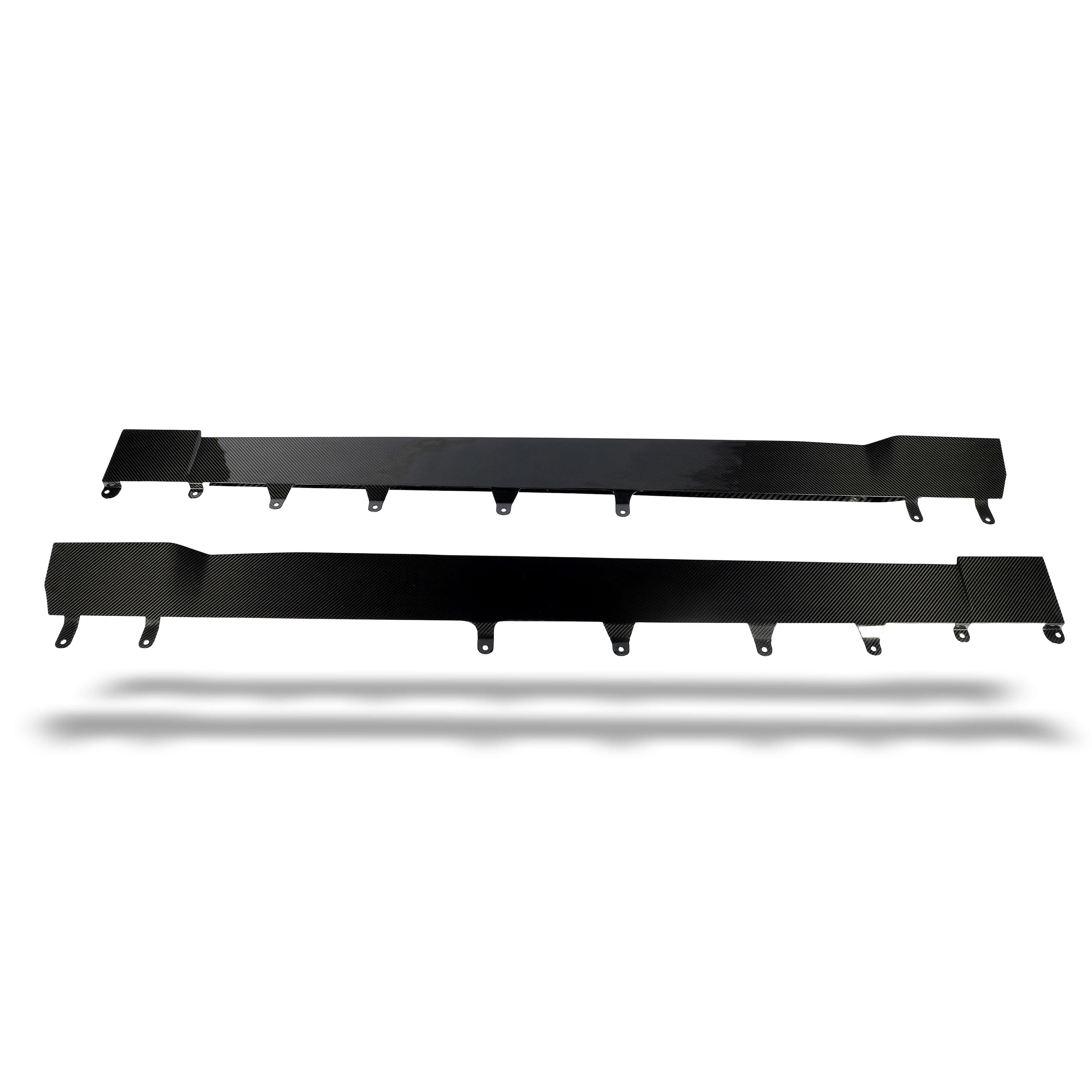 bmw-g09-xm-carbon-fiber-side-skirts