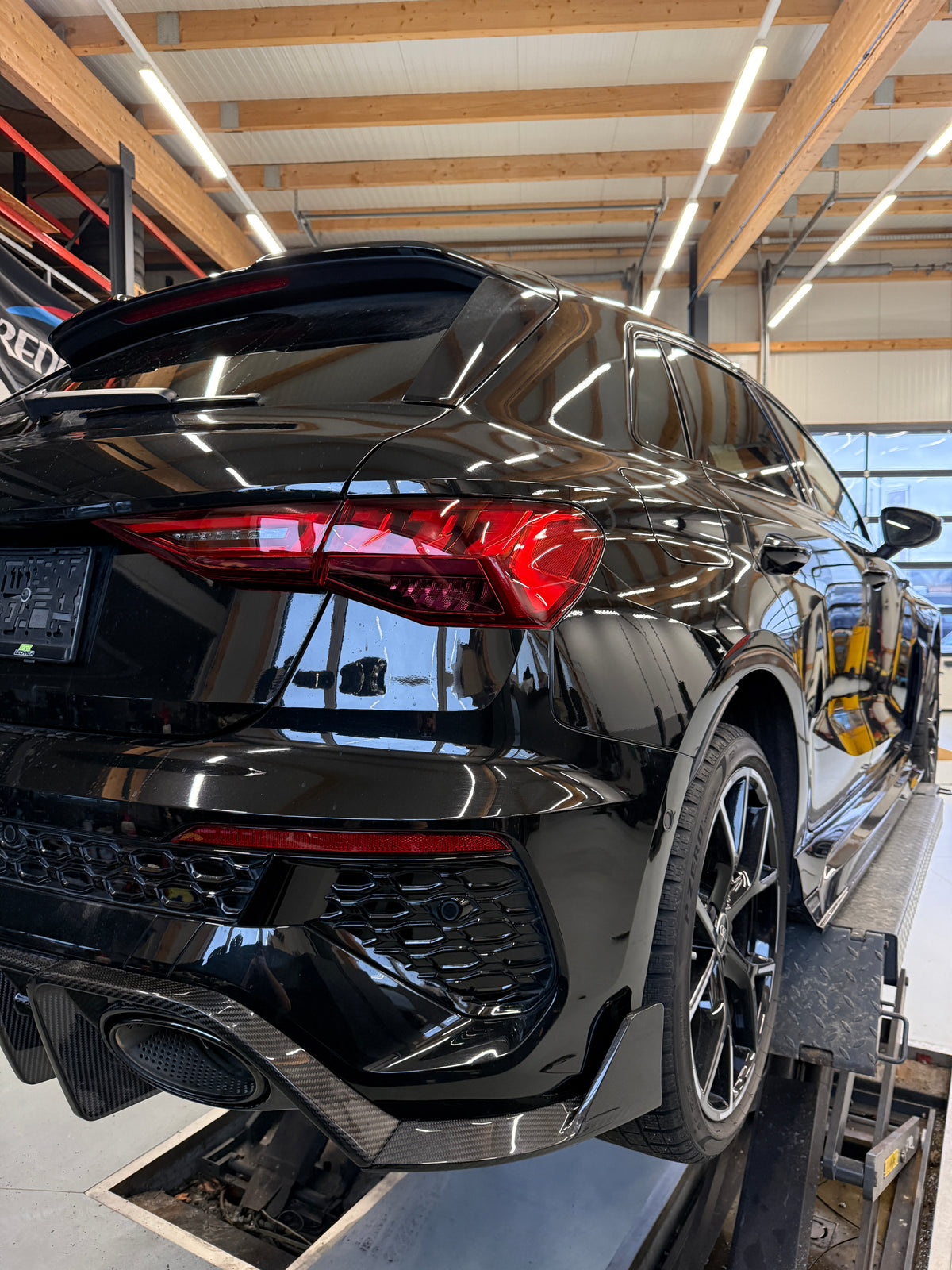 Austria Audi RS3 8Y Sportback Street Build