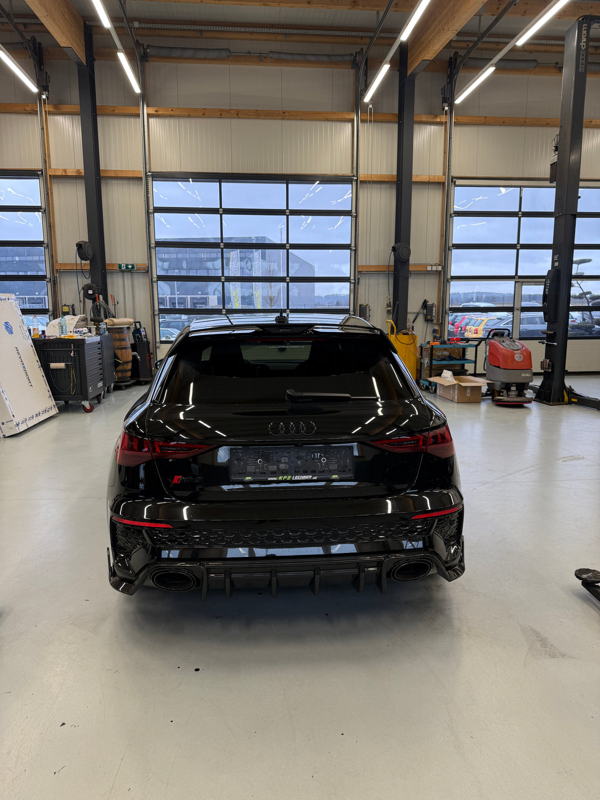 Austria Audi RS3 8Y Sportback Street Build