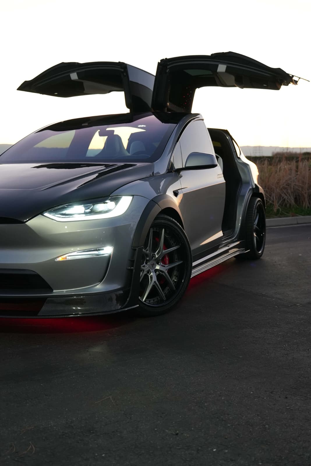 US Tesla Model X — Grey Full Aero Build