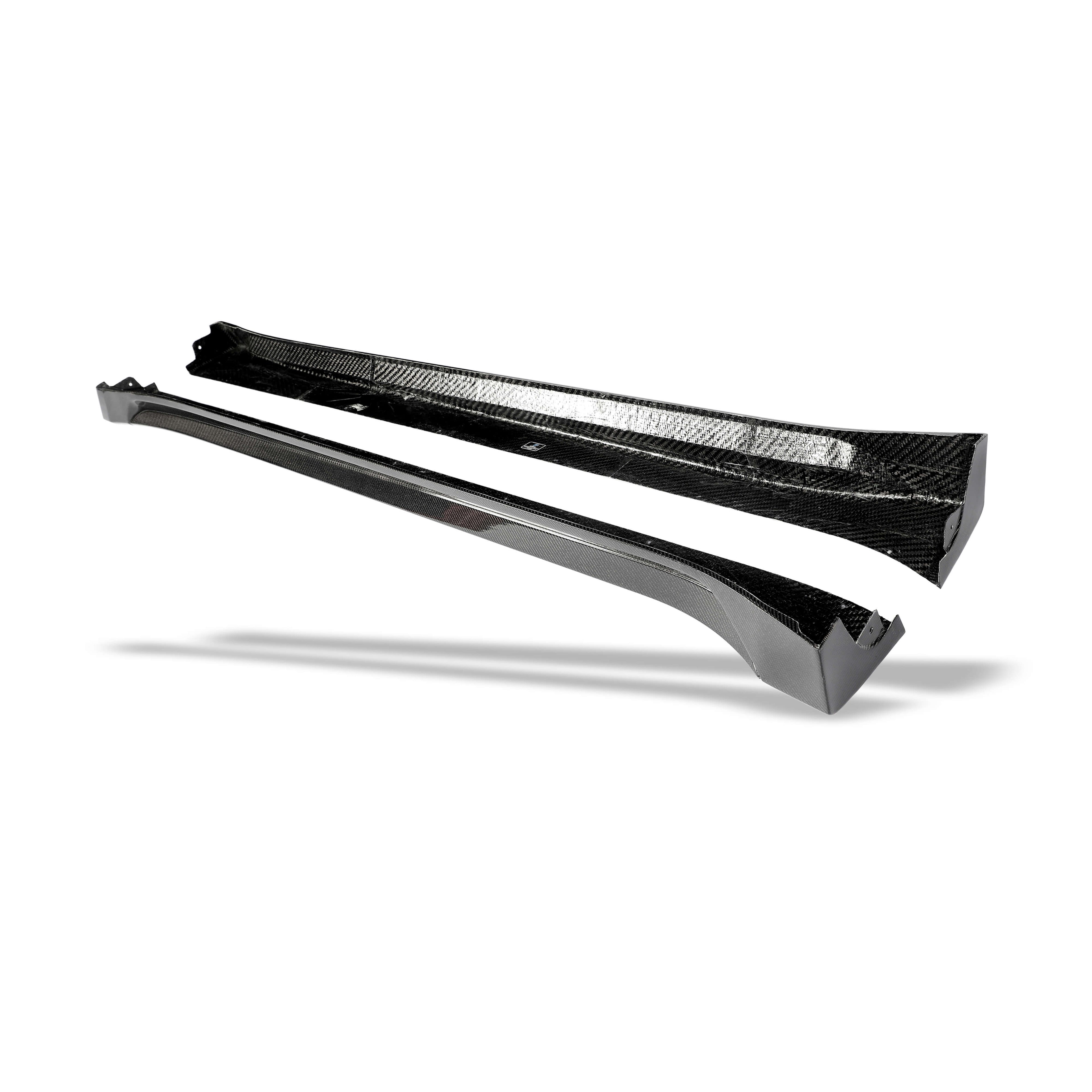 tesla-model-y-facelift-carbon-fiber-side-skirts