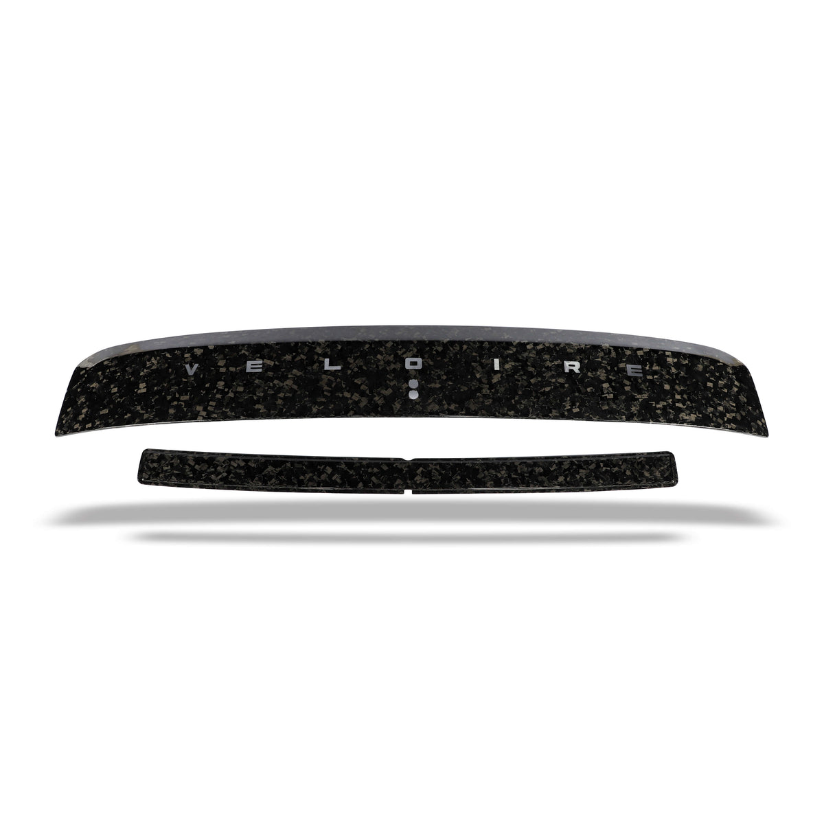 zeekr-9x-carbon-fiber-tailgate-trim-panel