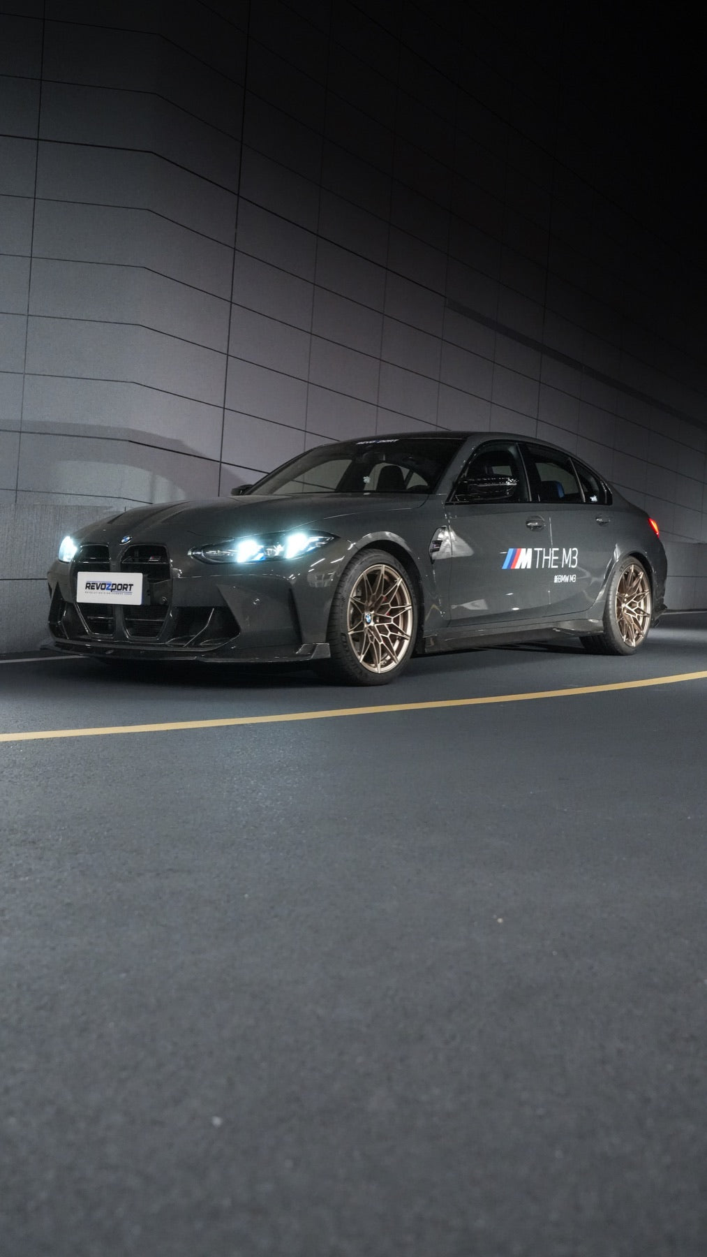 BMW M3 G80 Street Program official BMW dealer side skirts front lip