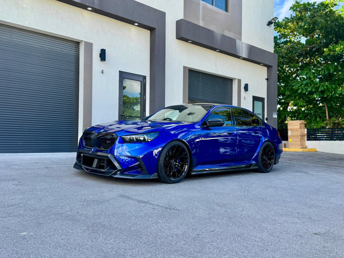 M5 Cayman case202511