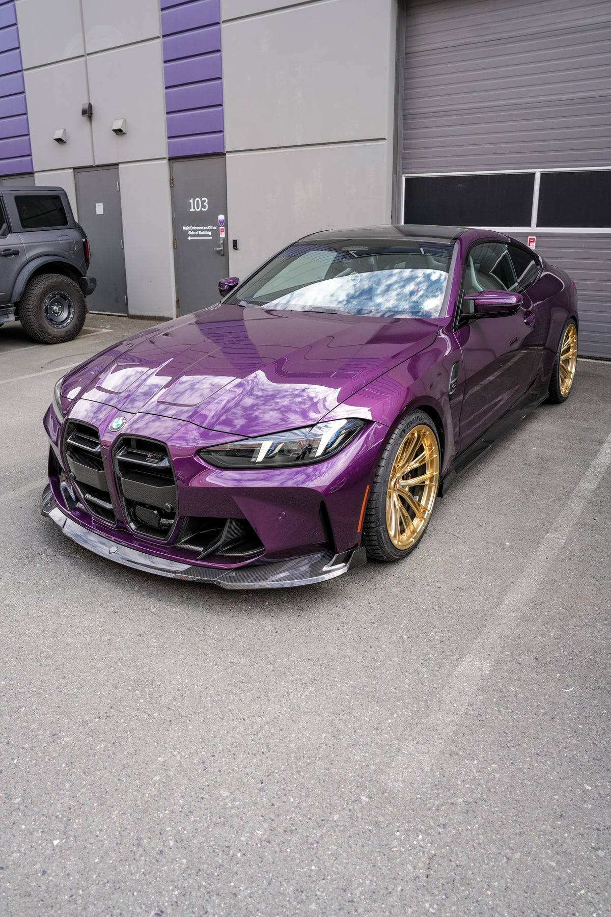 CA BMW M4 G82 — Black Side-Fender Build