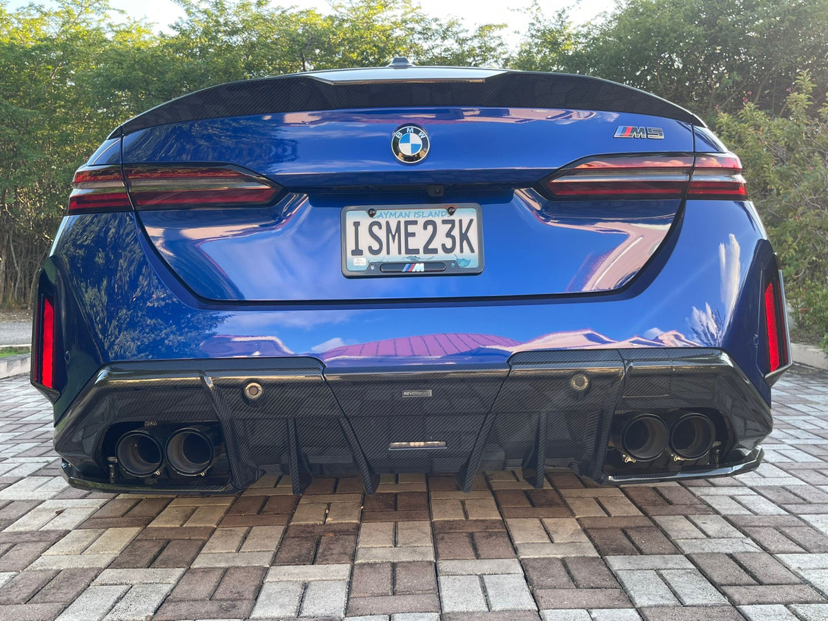 M5 Cayman case202511