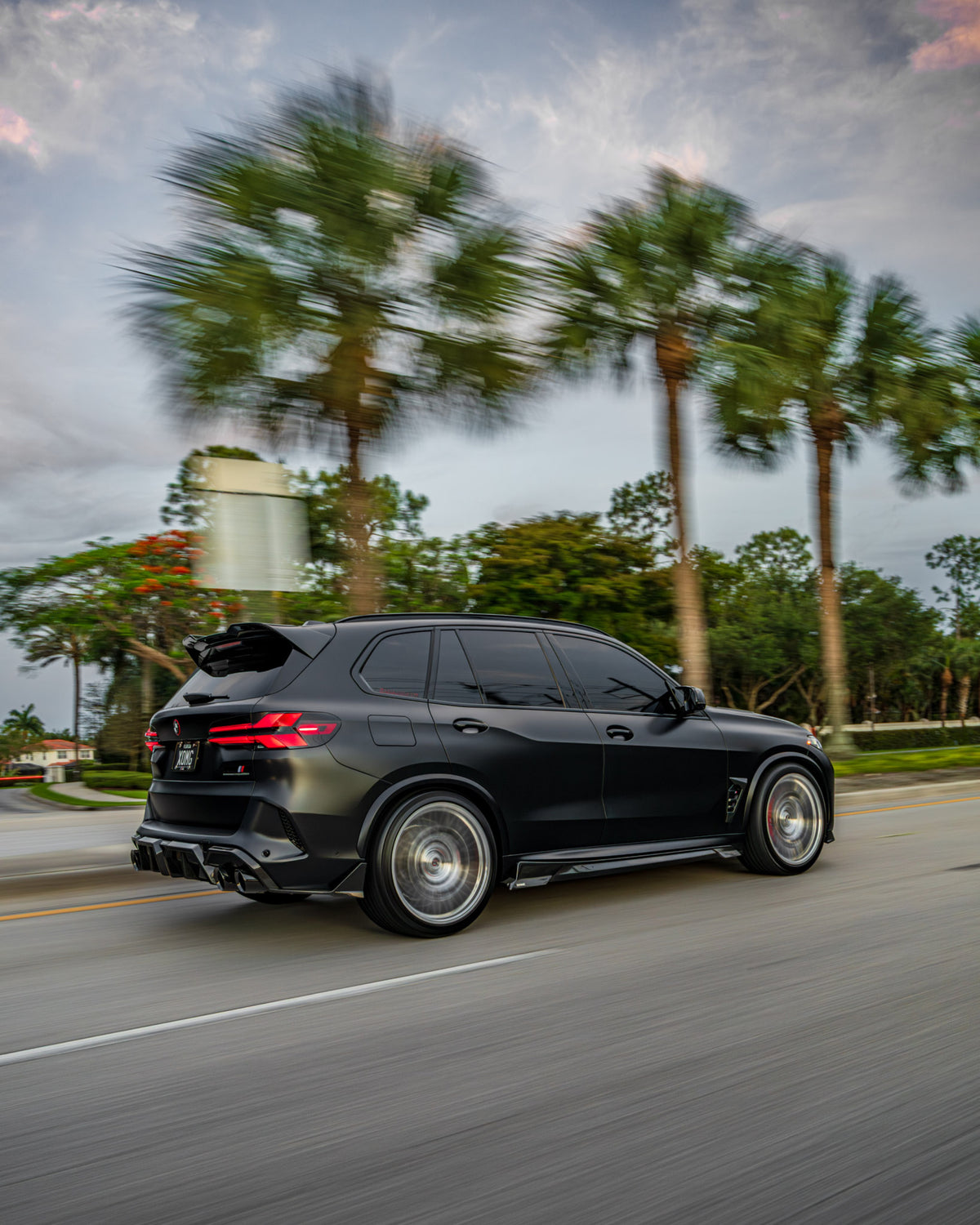 X5M US case202605
