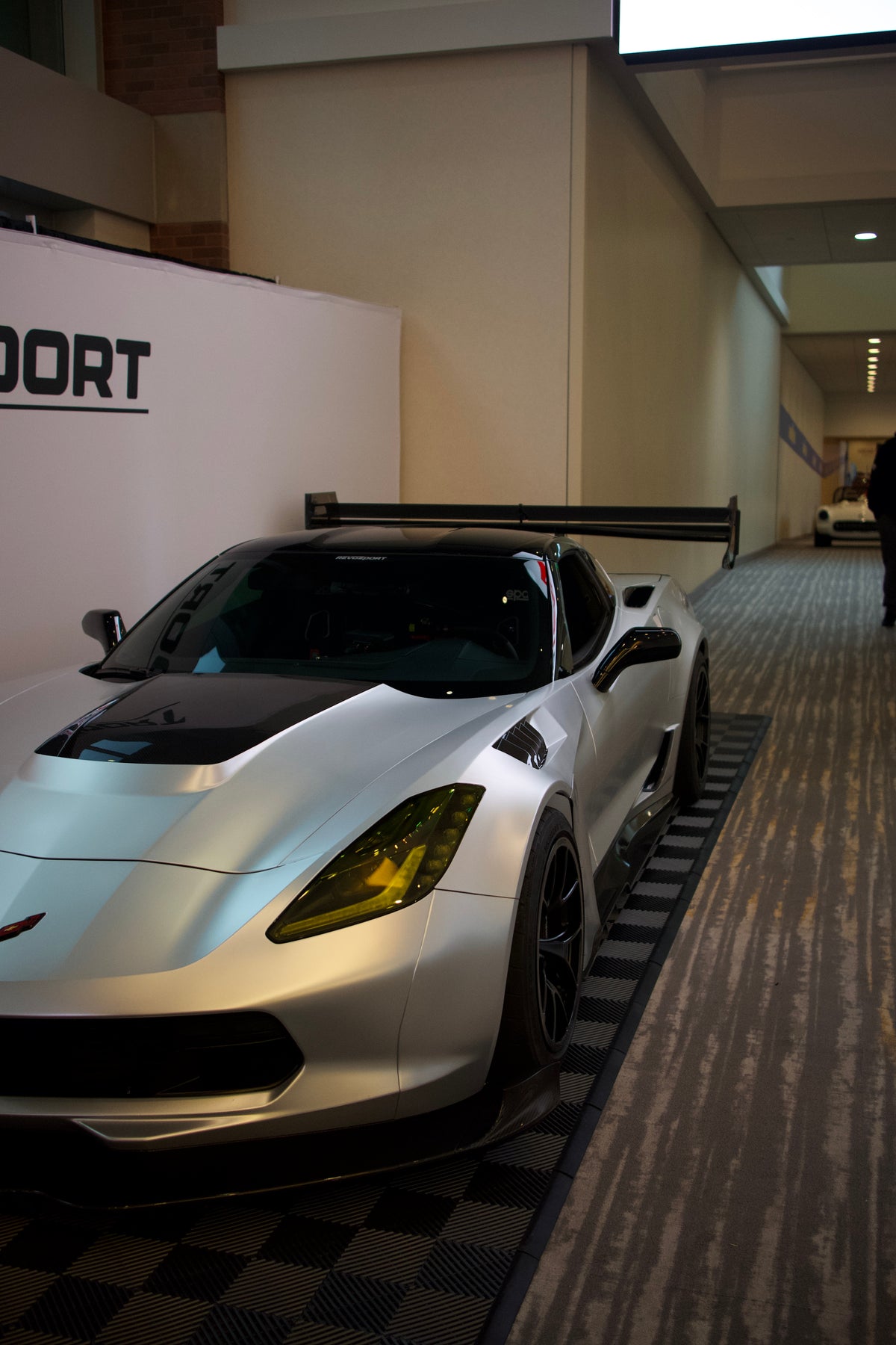 Pri CHEVROLET C7