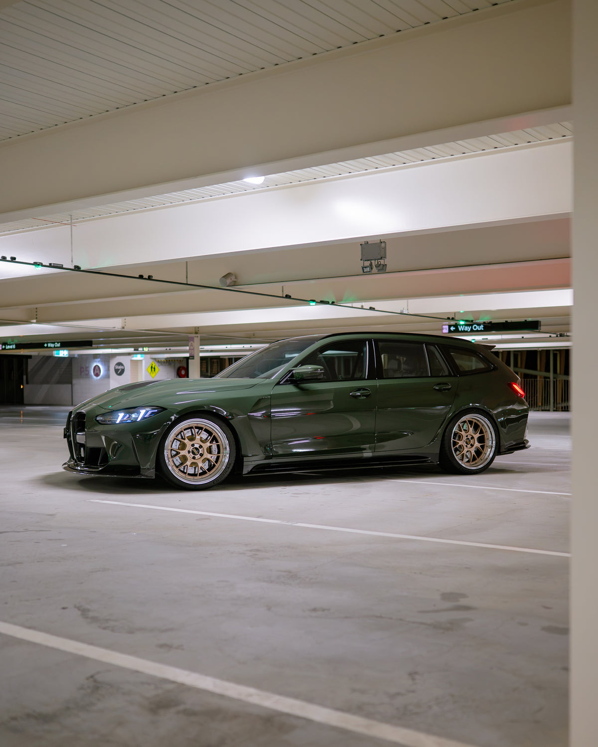 AU G81 M3