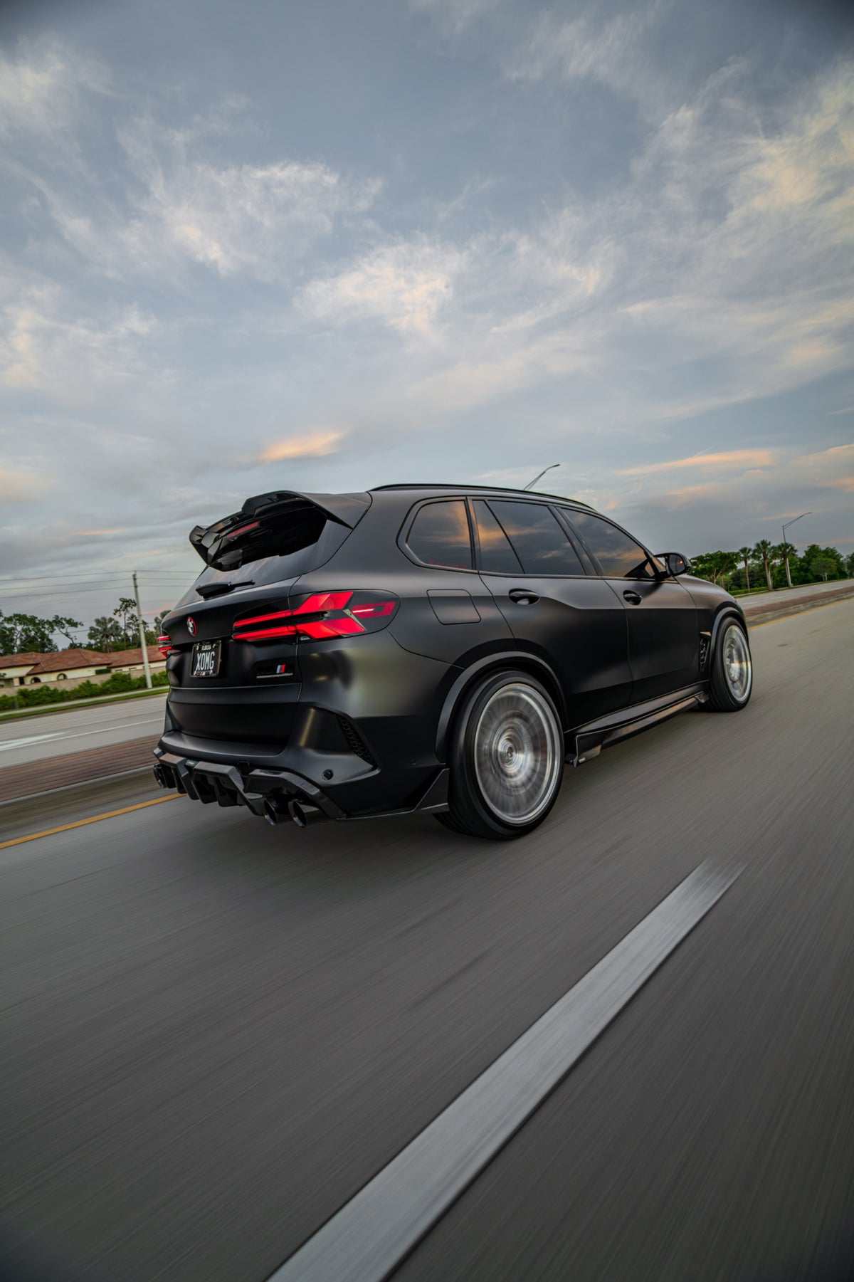 X5M US case202605