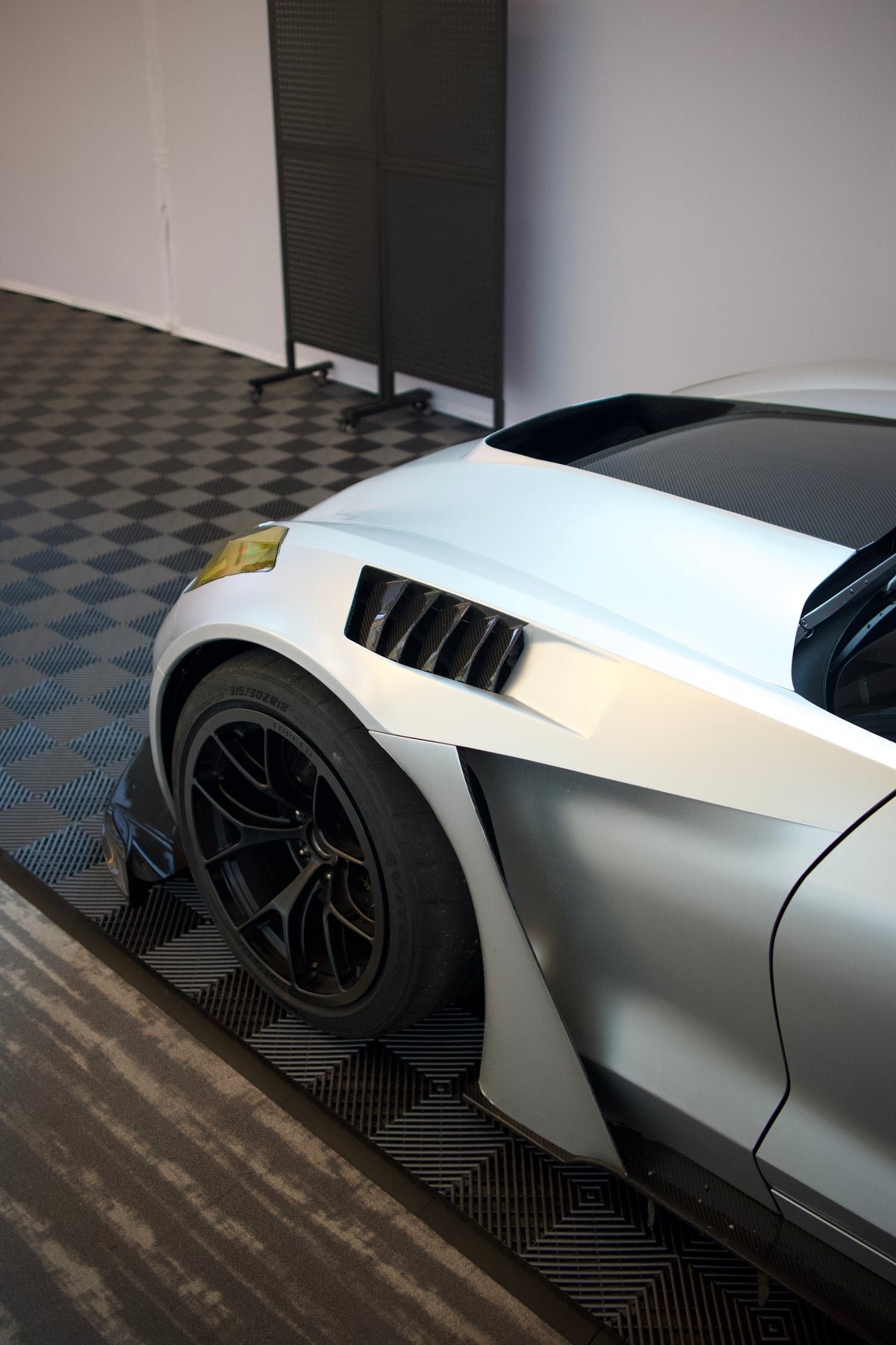 Pri CHEVROLET C7