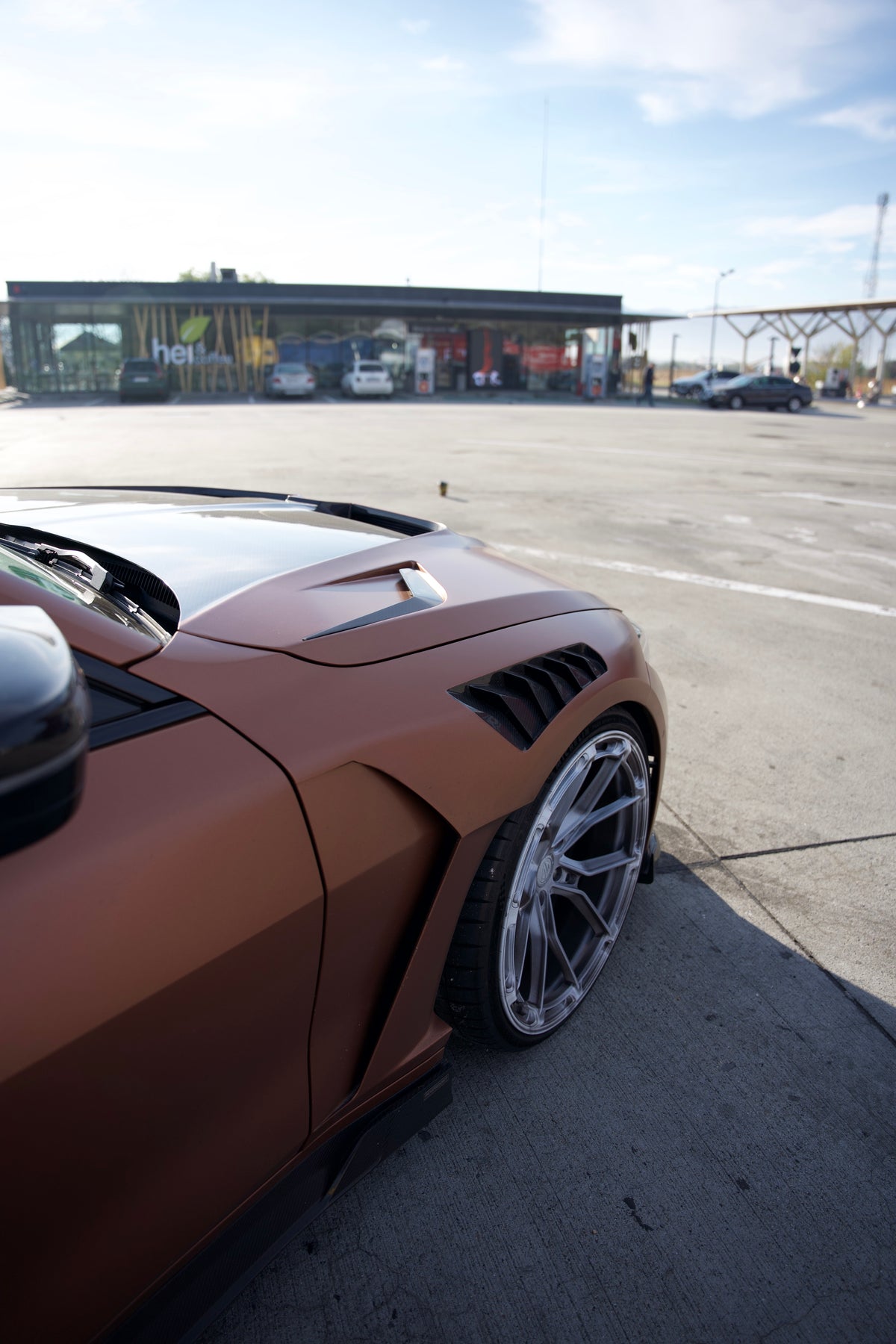 EU BMW M4 G82 — Bronze Street Build